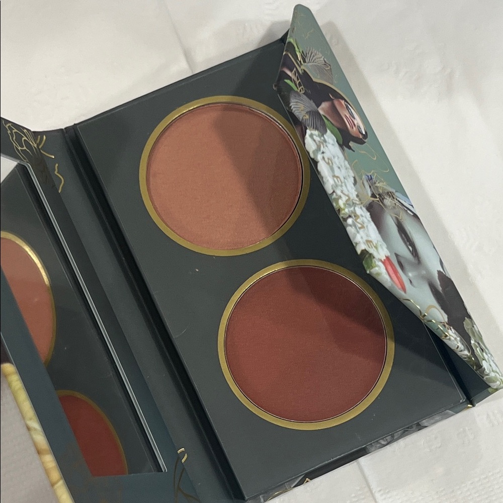 Dual-Pan Matte Powder Blush — Warm Terracotta Pink Duo